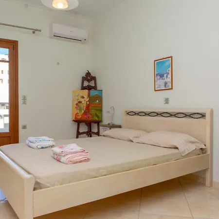 Like Naxos アパート *